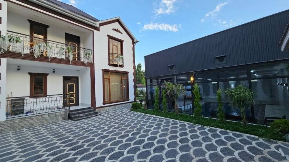 Gabala Milan Villa with indoor heated pool and jacuzzi - photo 1