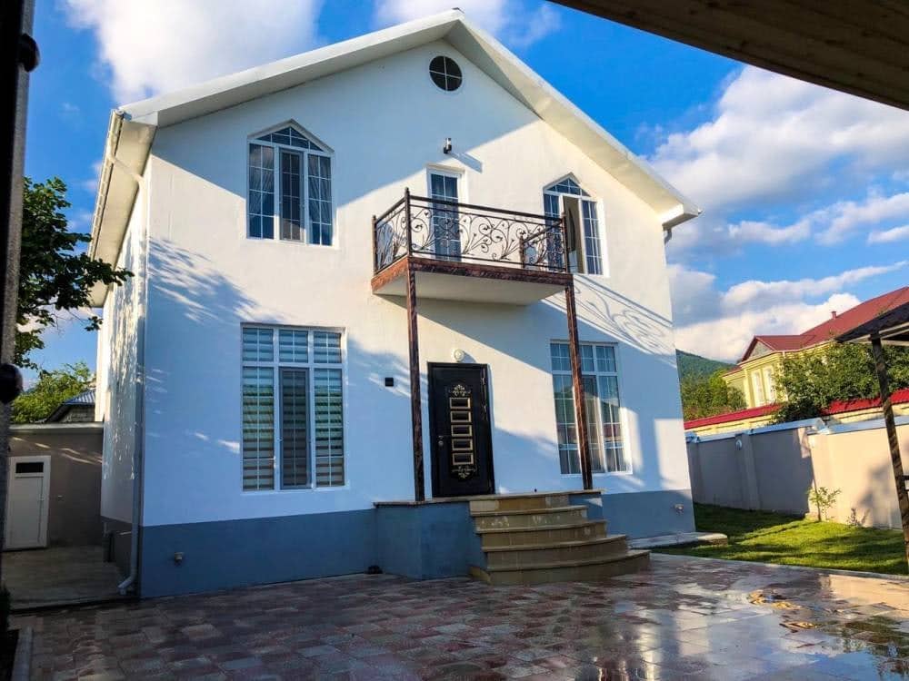 Qafqaz White Villa - photo 1