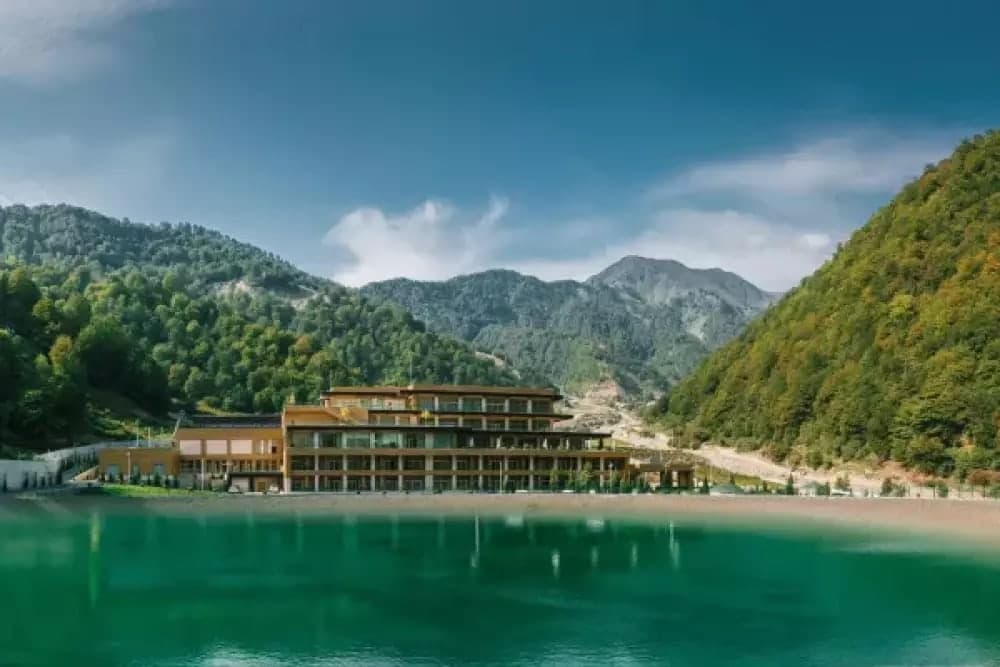 Qafqaz Tufandag Mountain Resort Hotel - photo 4