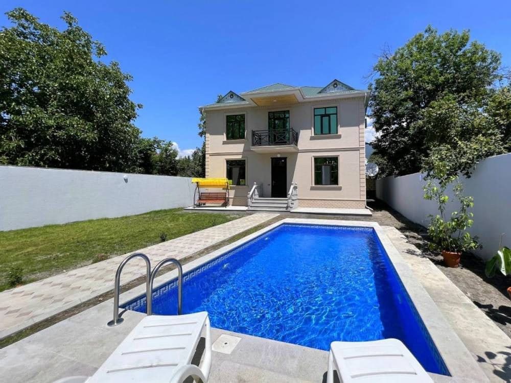 Gabala villa in the center - photo 12