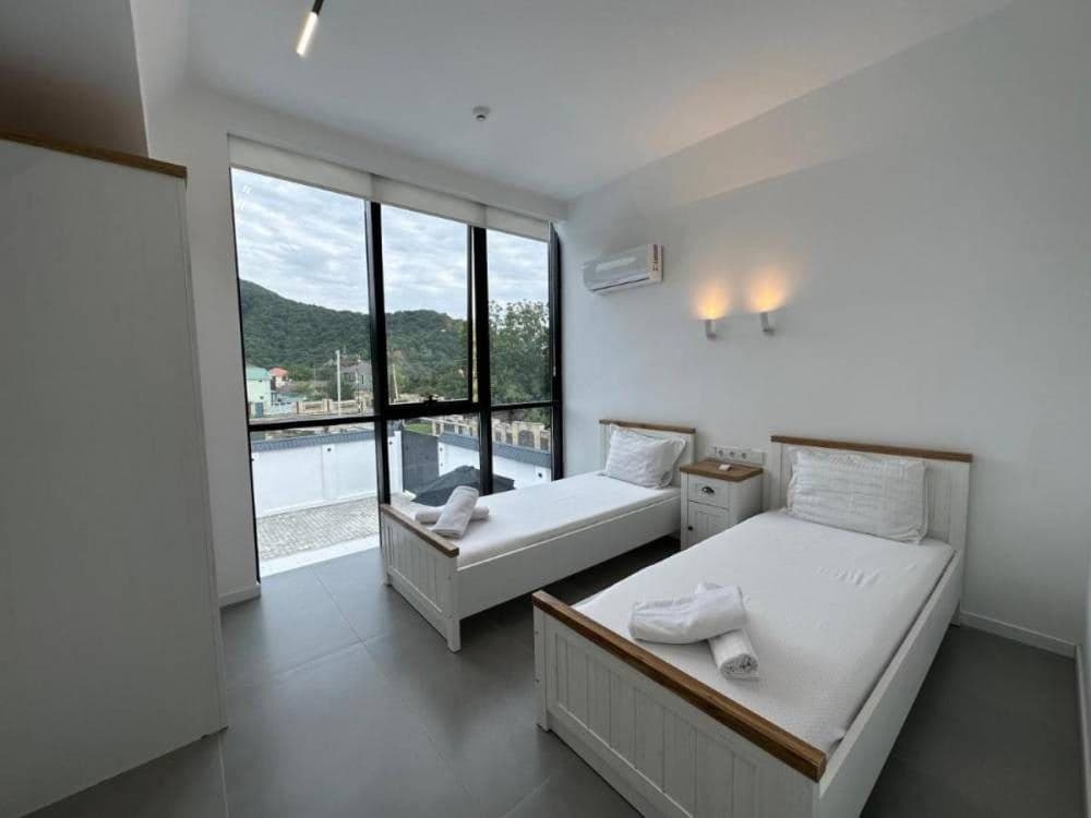 Hollywood Villa - photo 4