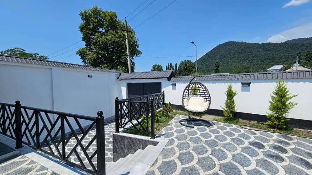 Luxury Milan Mountain Ponoramic Villa, indoor heated pool and jacuzzi with mountain view - photo 16
